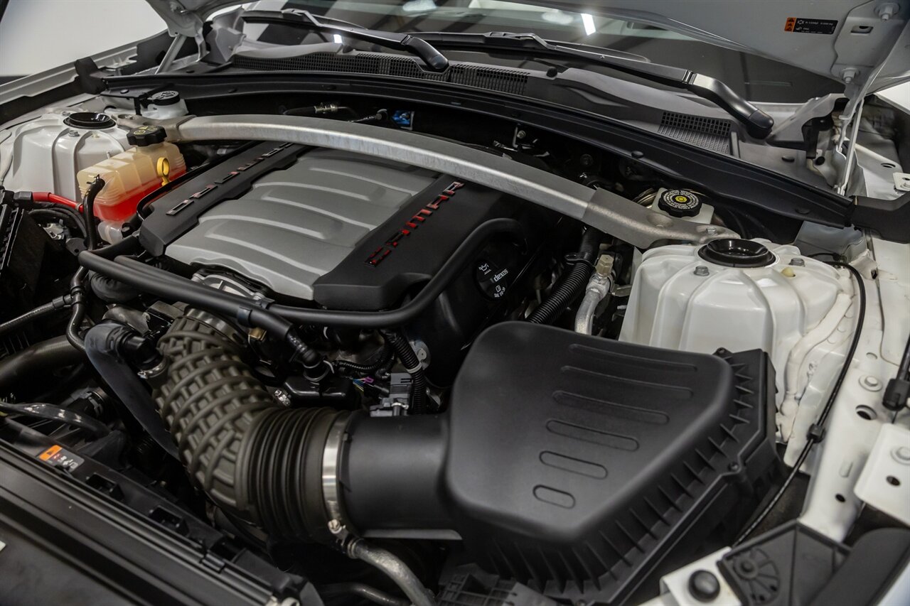 2017 Chevrolet Camaro SS   - Photo 67 - Springfield, MO 65802