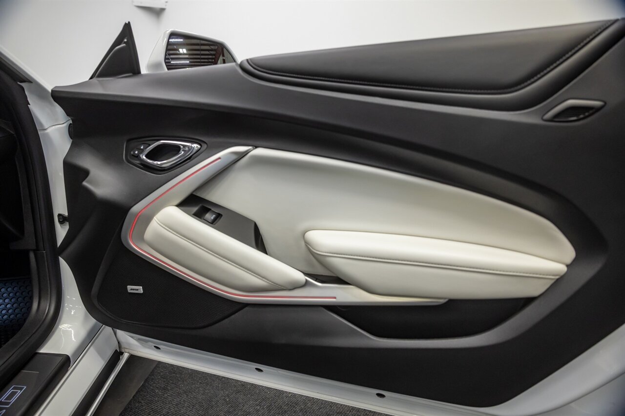 2017 Chevrolet Camaro SS   - Photo 60 - Springfield, MO 65802