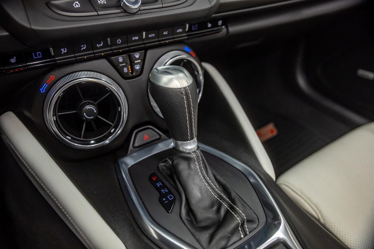 2017 Chevrolet Camaro SS   - Photo 37 - Springfield, MO 65802
