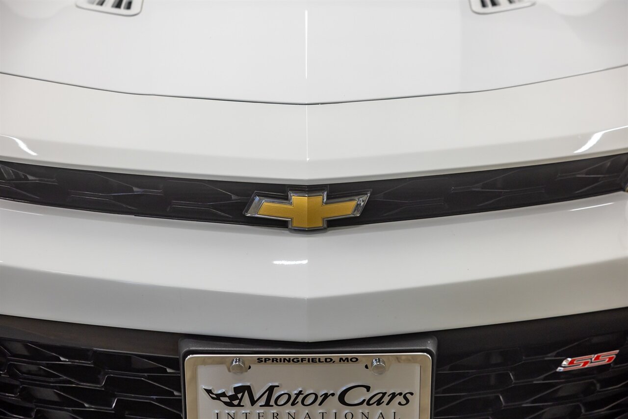 2017 Chevrolet Camaro SS   - Photo 20 - Springfield, MO 65802