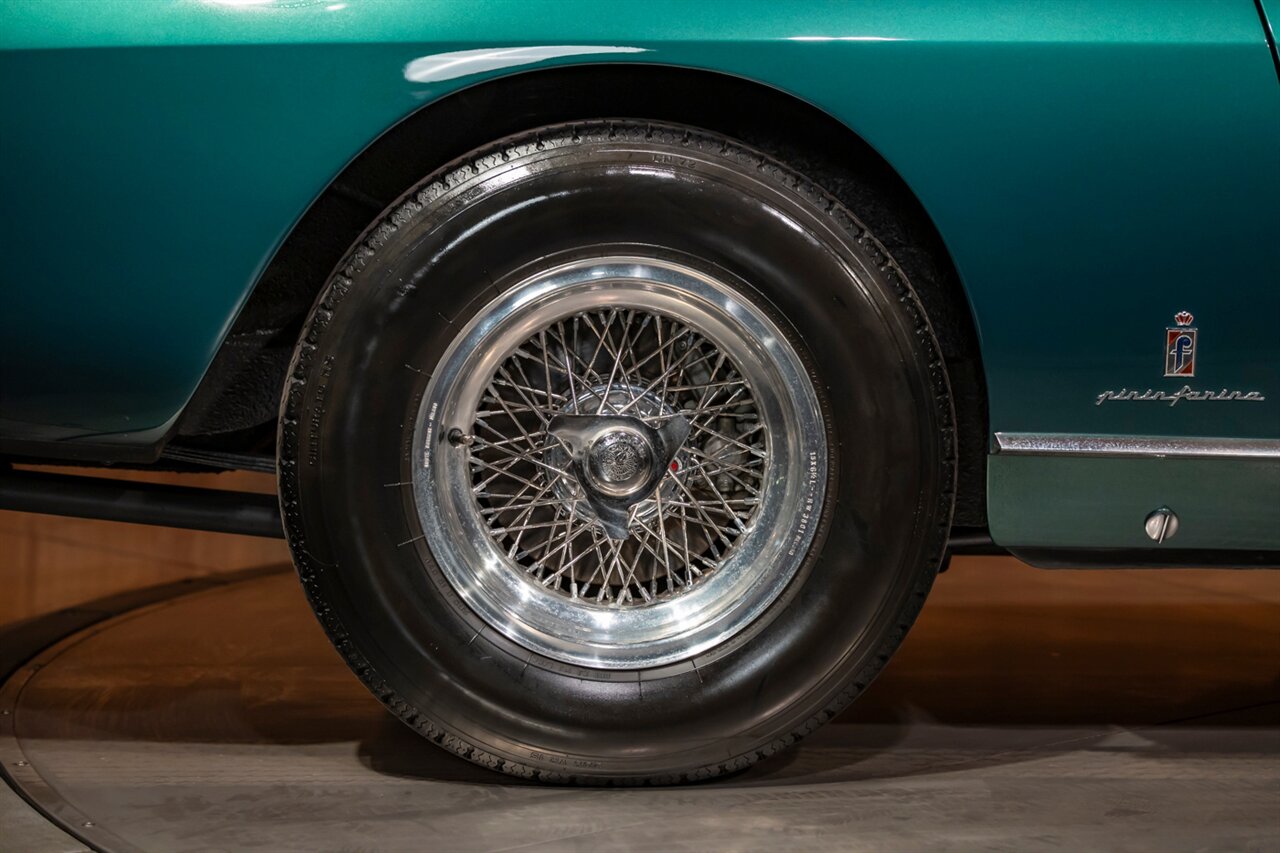 1965 Ferrari 330 2+2 Series I   - Photo 60 - Springfield, MO 65802