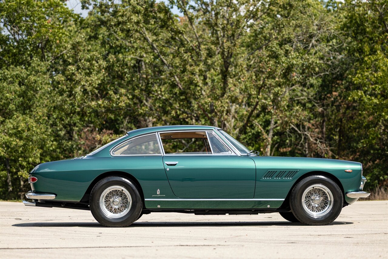 1965 Ferrari 330 2+2 Series I   - Photo 5 - Springfield, MO 65802