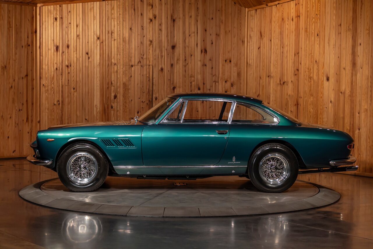 1965 Ferrari 330 2+2 Series I   - Photo 17 - Springfield, MO 65802