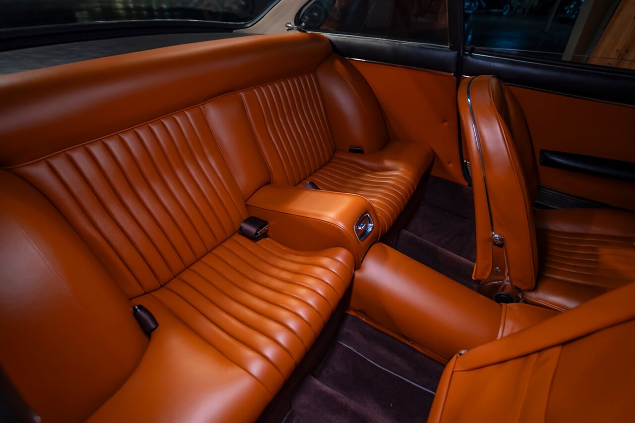 1965 Ferrari 330 2+2 Series I   - Photo 84 - Springfield, MO 65802