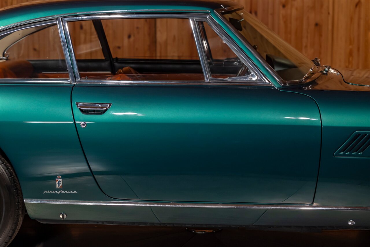 1965 Ferrari 330 2+2 Series I   - Photo 50 - Springfield, MO 65802