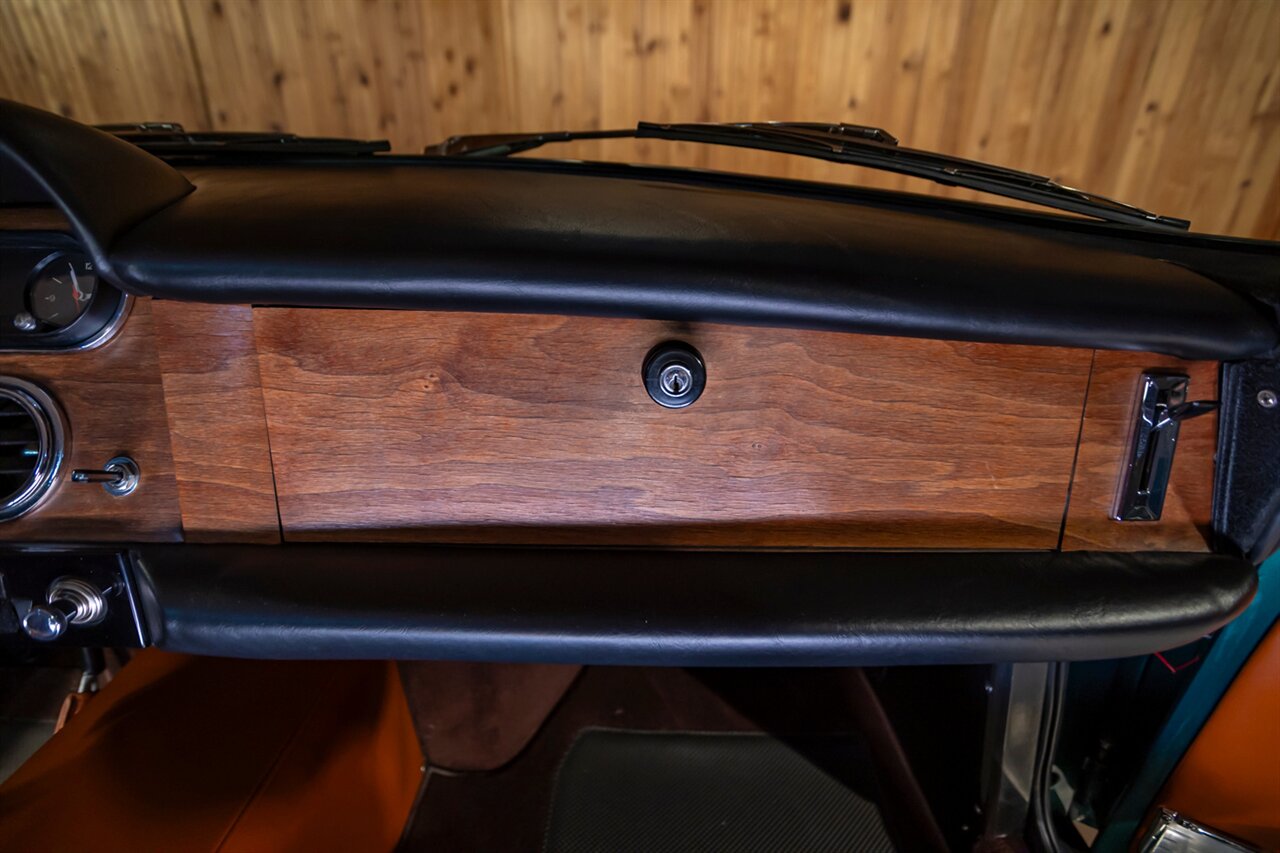 1965 Ferrari 330 2+2 Series I   - Photo 80 - Springfield, MO 65802