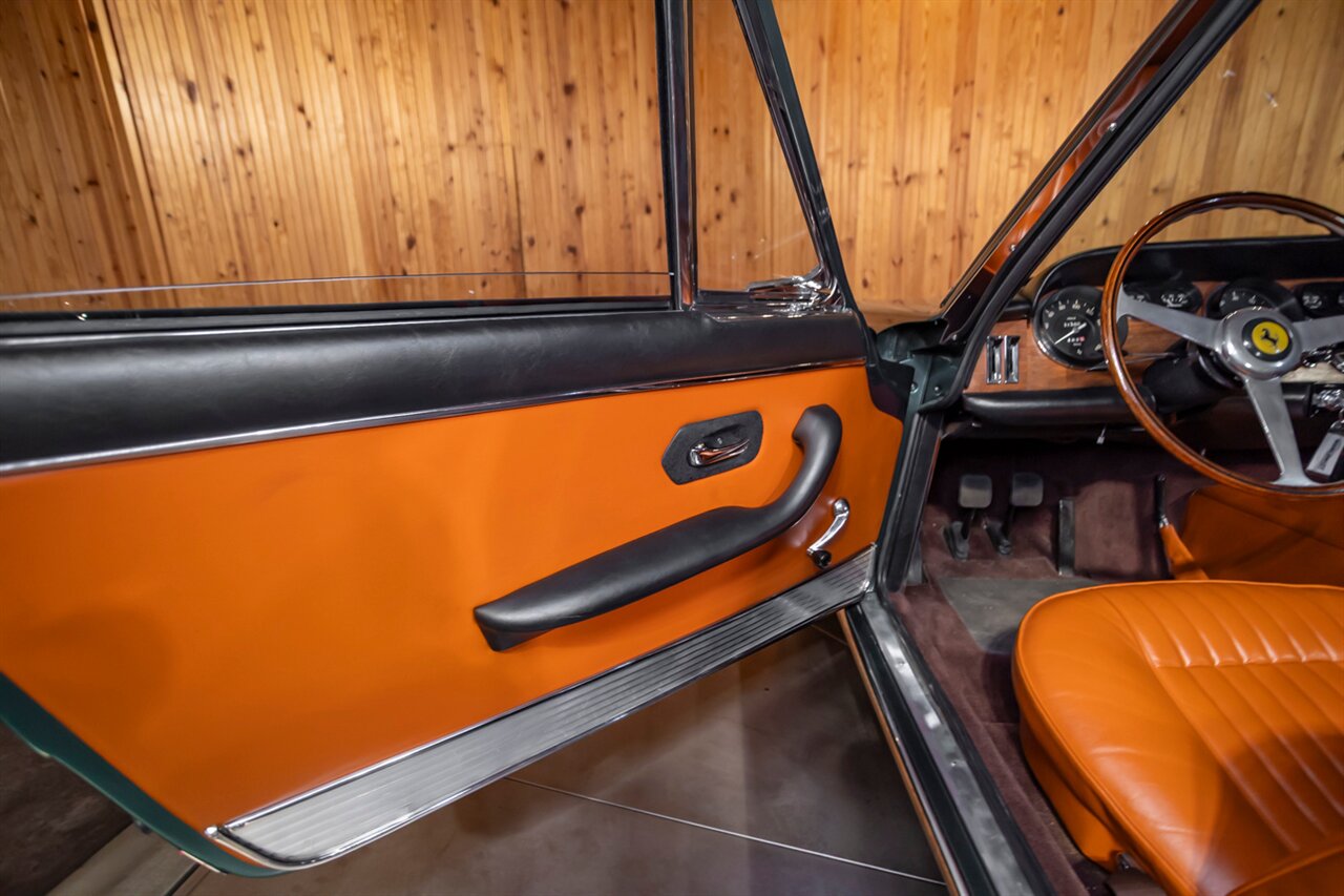 1965 Ferrari 330 2+2 Series I   - Photo 64 - Springfield, MO 65802