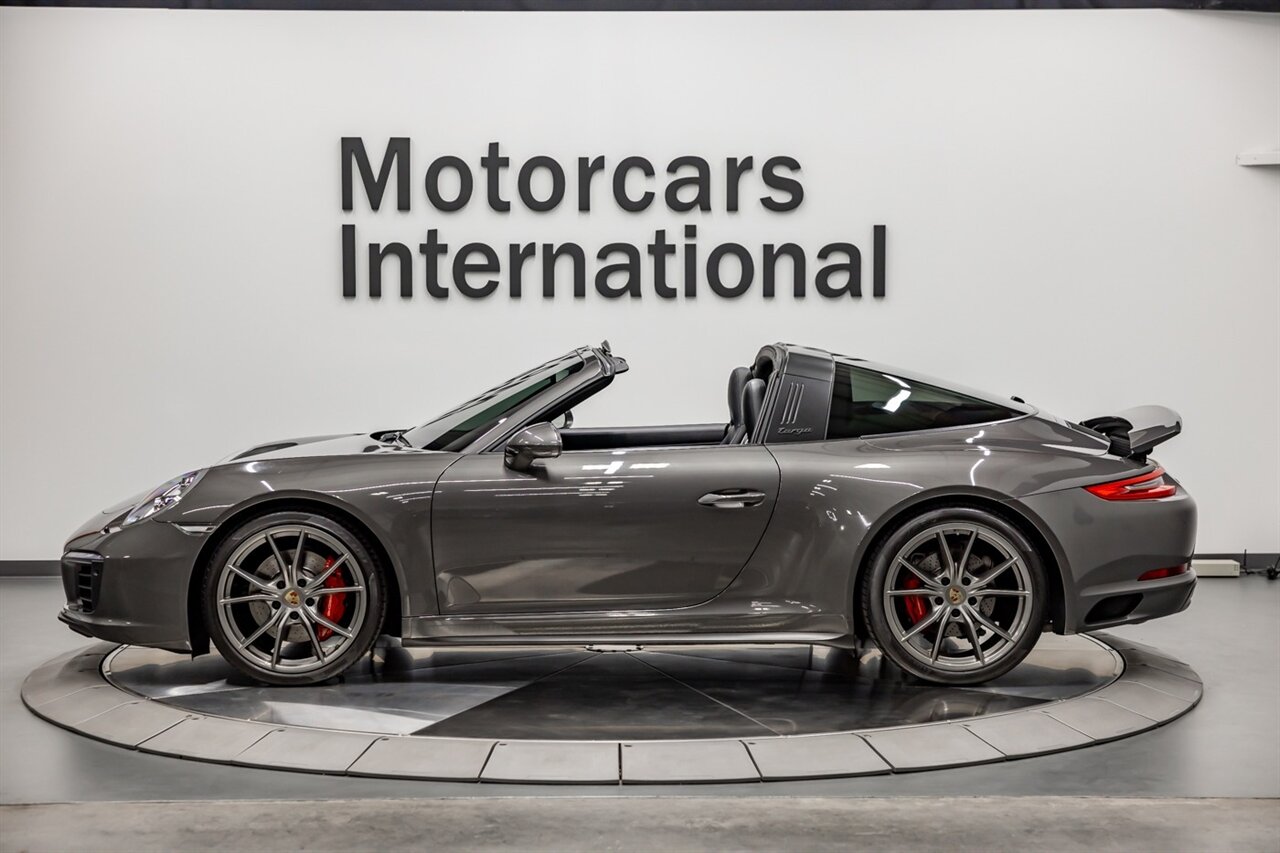 2017 Porsche 911 Targa 4S   - Photo 1 - Springfield, MO 65802