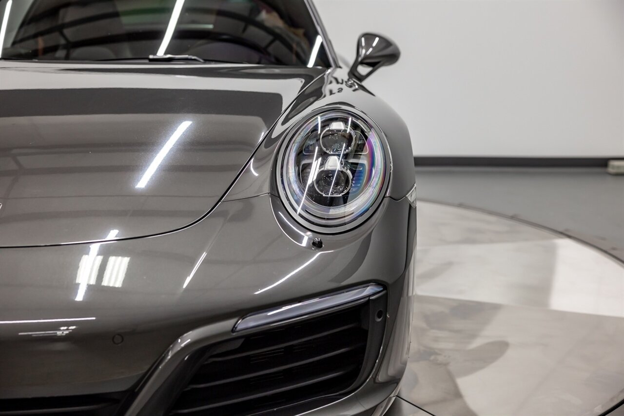 2017 Porsche 911 Targa 4S   - Photo 22 - Springfield, MO 65802