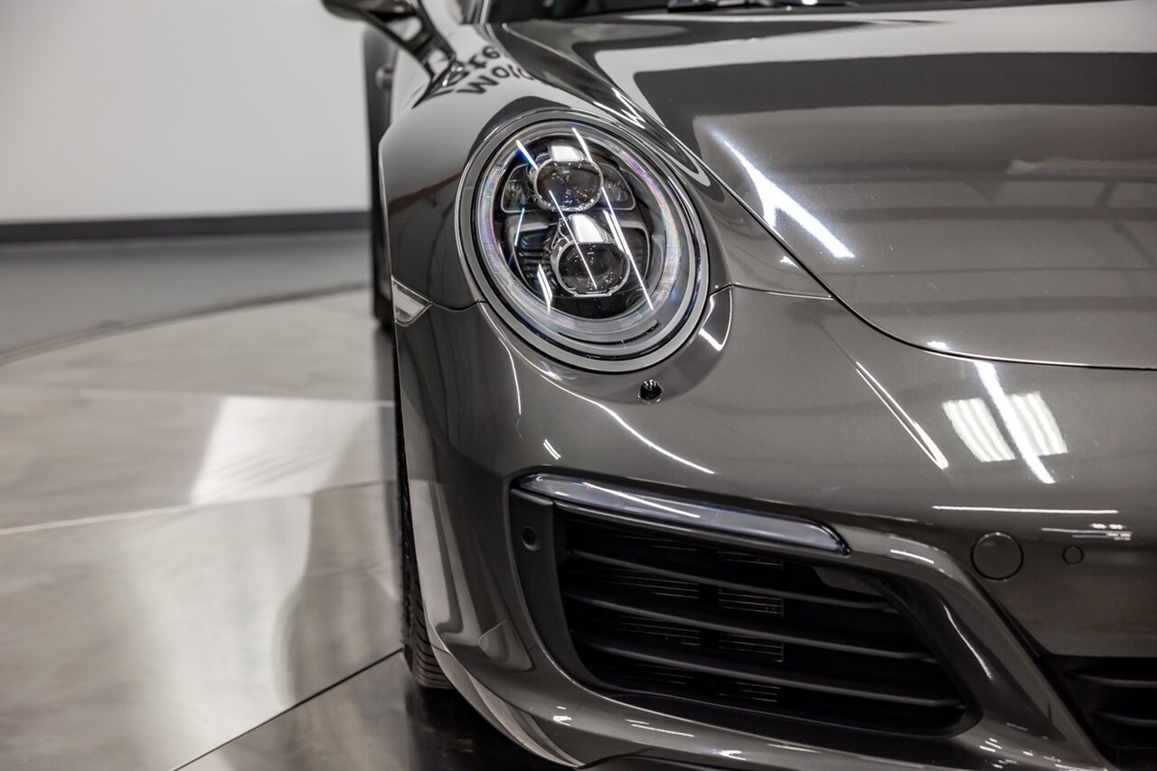 2017 Porsche 911 Targa 4S   - Photo 20 - Springfield, MO 65802