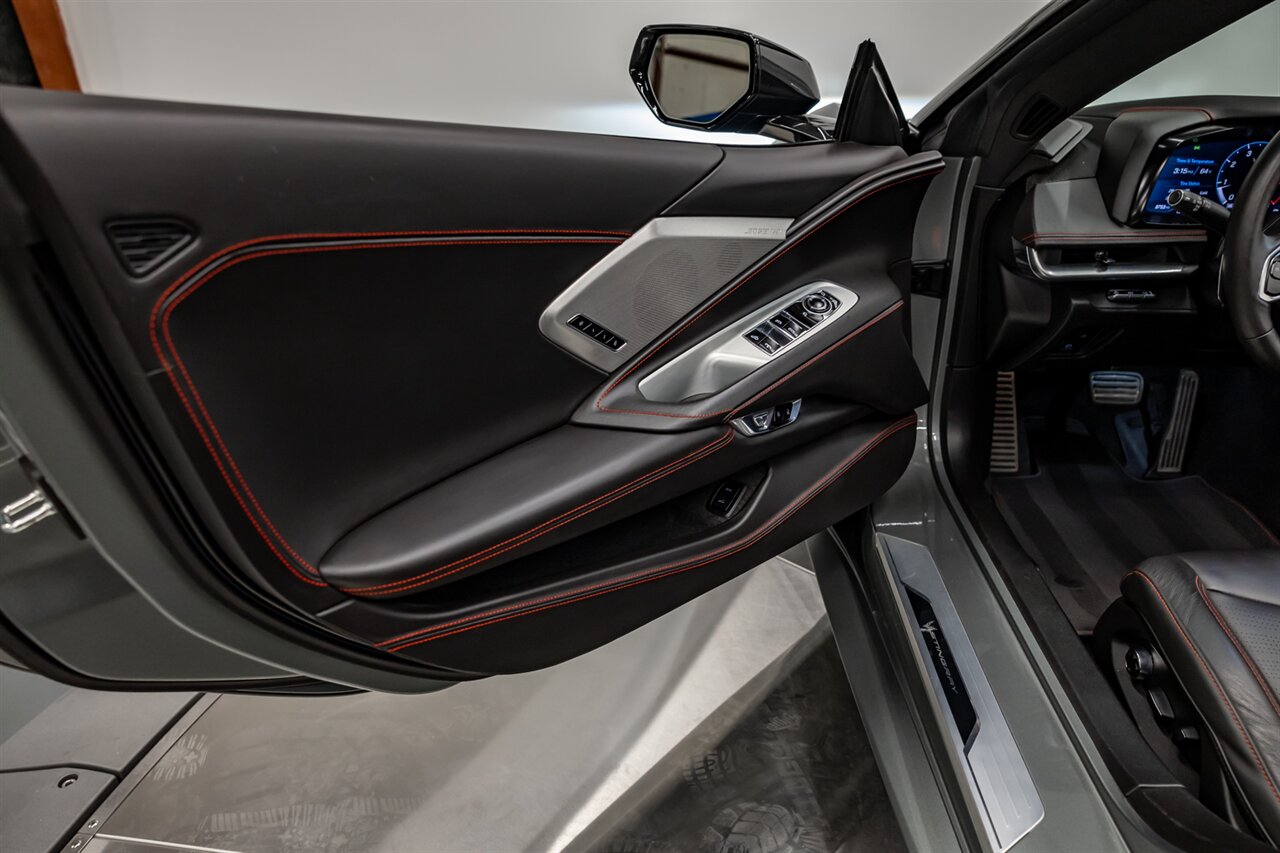 2022 Chevrolet Corvette Stingray   - Photo 43 - Springfield, MO 65802