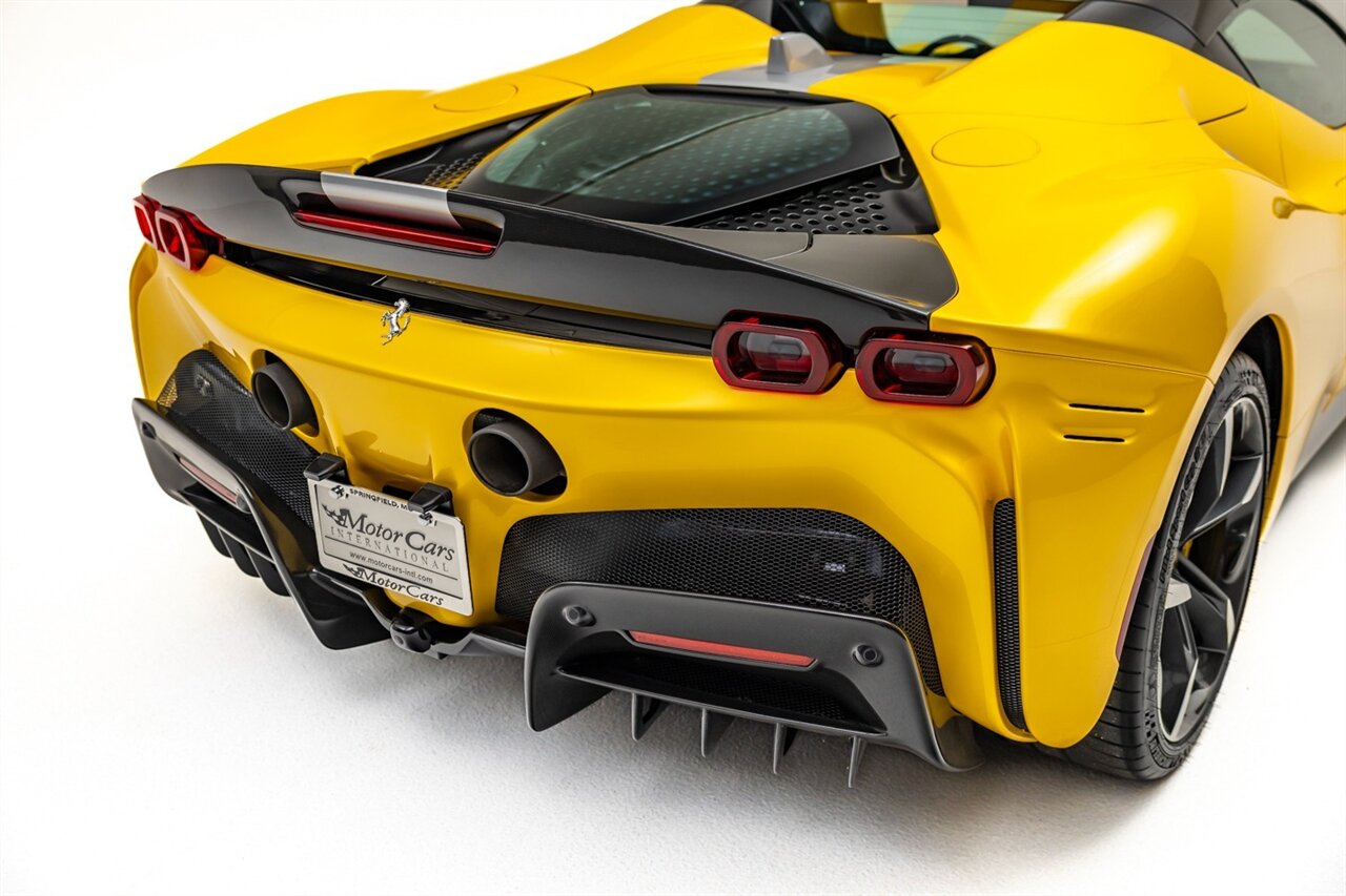 2023 Ferrari SF90 Spider - Photo 30 - Springfield, MO 65802
