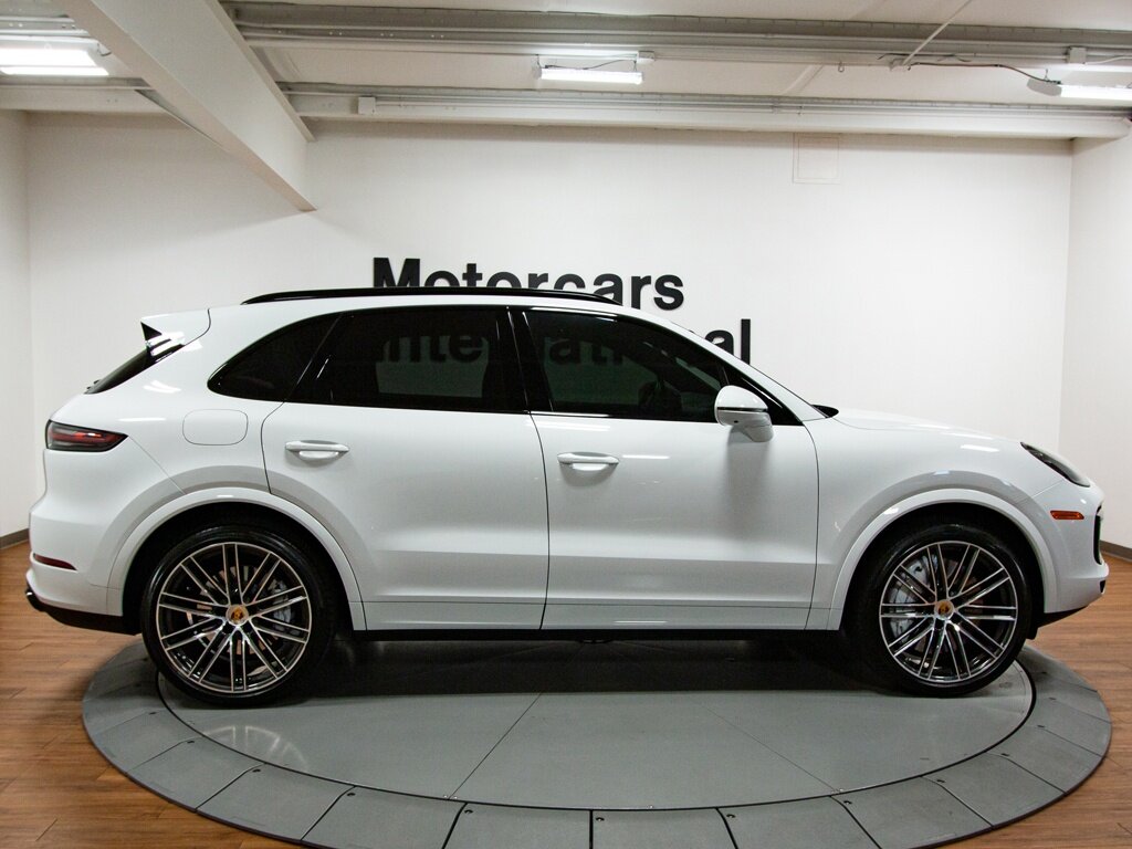 2019 Porsche Cayenne Turbo   - Photo 15 - Springfield, MO 65802