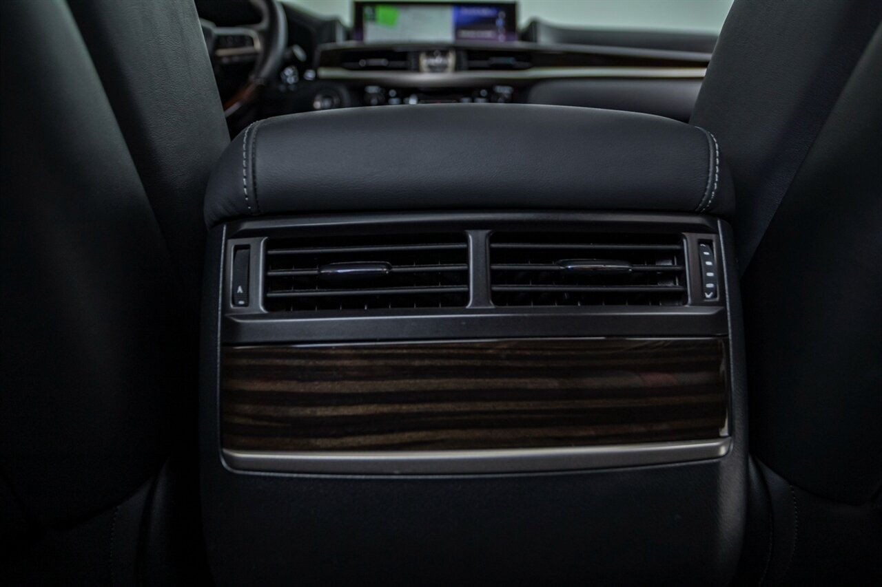 2021 Lexus LX 570 Three-Row   - Photo 39 - Springfield, MO 65802