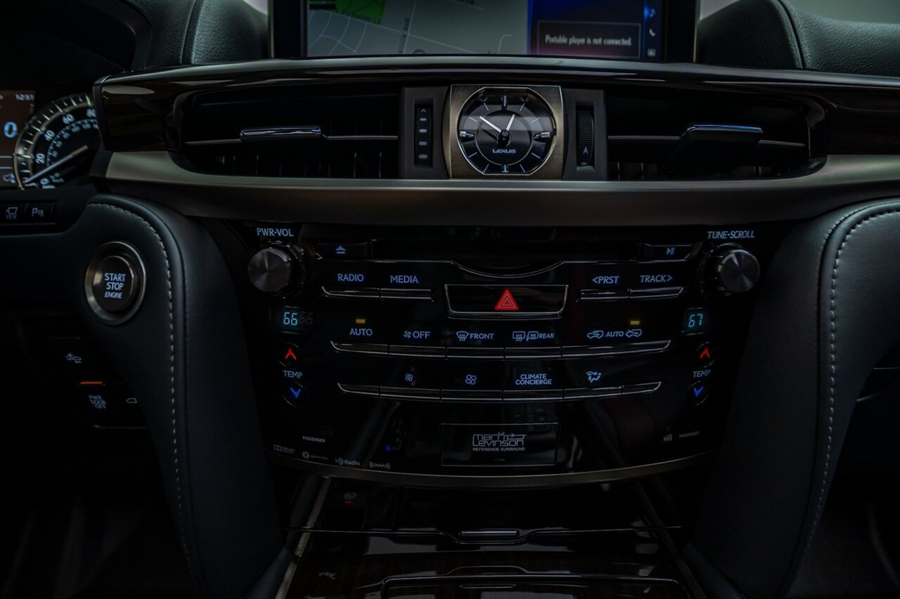 2021 Lexus LX 570 Three-Row   - Photo 61 - Springfield, MO 65802