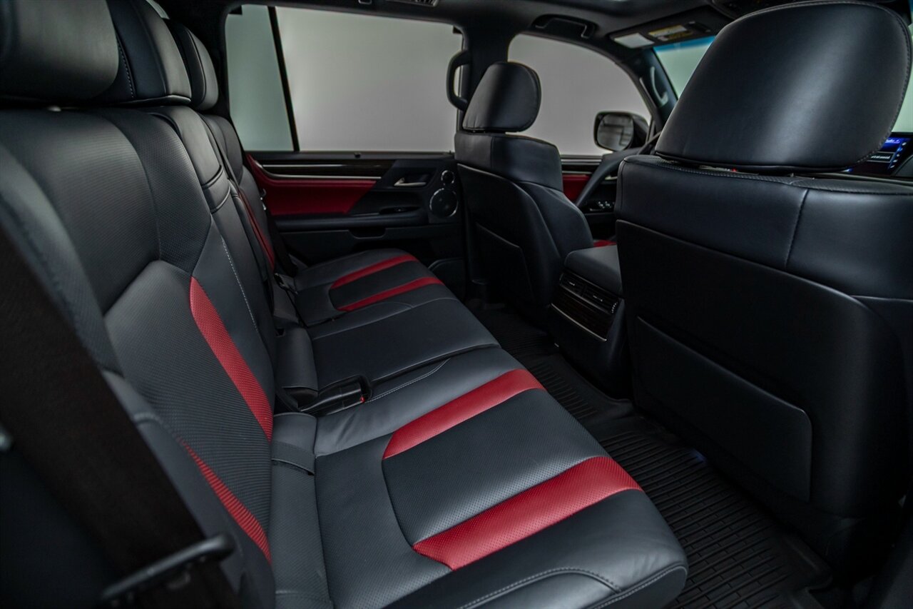 2021 Lexus LX 570 Three-Row   - Photo 36 - Springfield, MO 65802