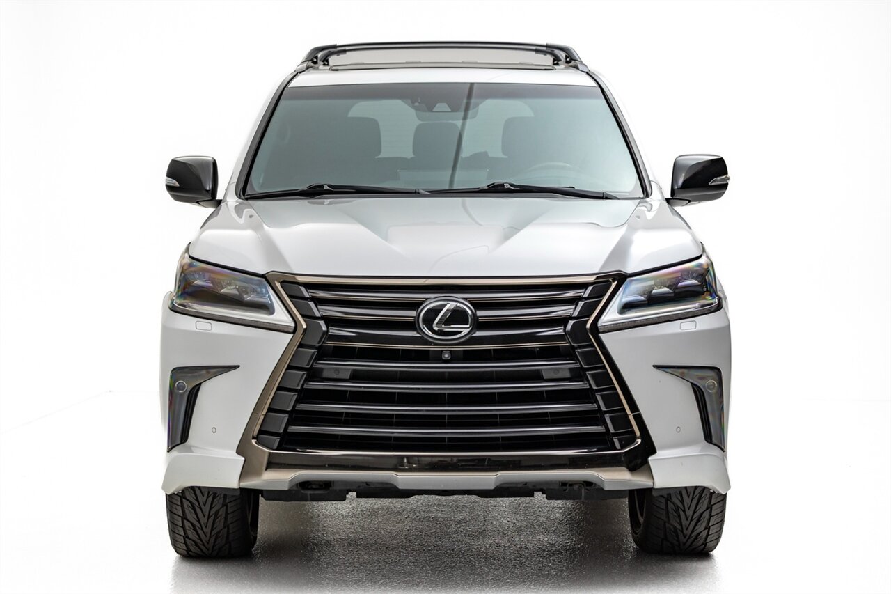 2021 Lexus LX 570 Three-Row   - Photo 3 - Springfield, MO 65802