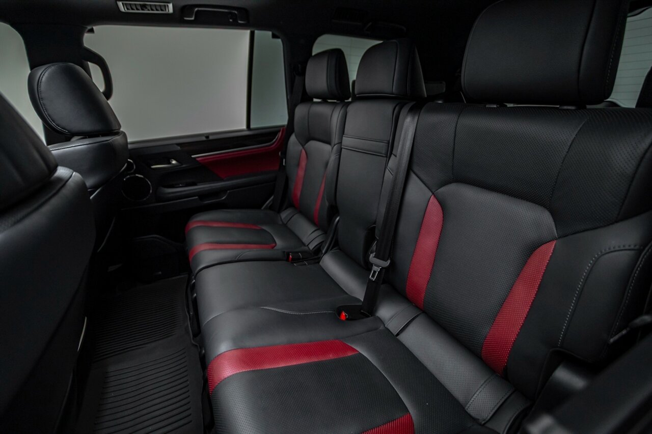 2021 Lexus LX 570 Three-Row   - Photo 22 - Springfield, MO 65802