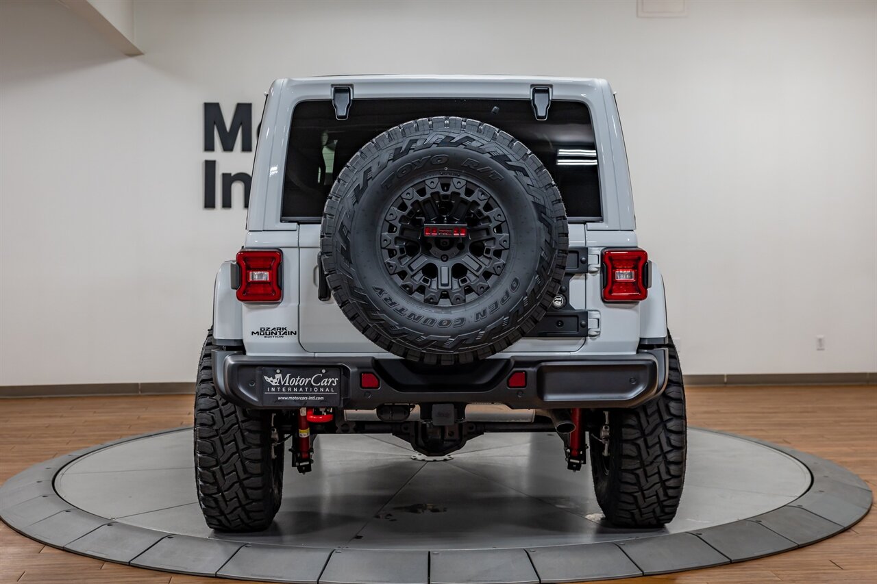 2023 Jeep Wrangler Unlimited Rubicon   - Photo 4 - Springfield, MO 65802