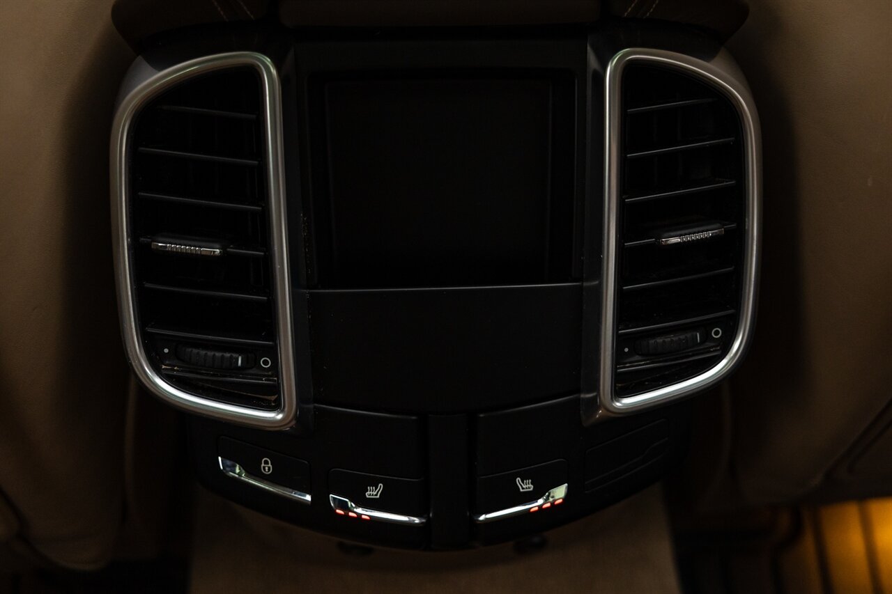 2014 Porsche Cayenne S Hybrid - Photo 52 - Springfield, MO 65802