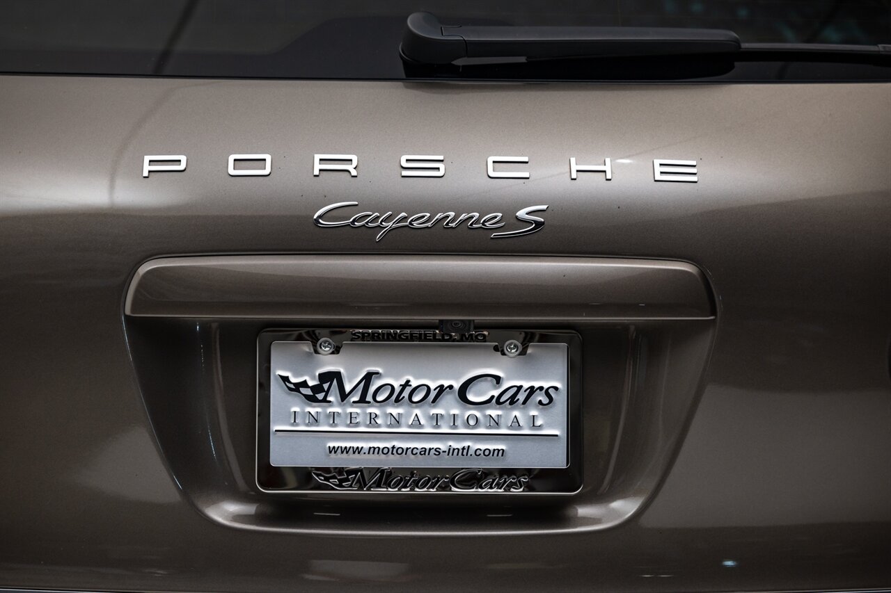 2014 Porsche Cayenne S Hybrid - Photo 63 - Springfield, MO 65802