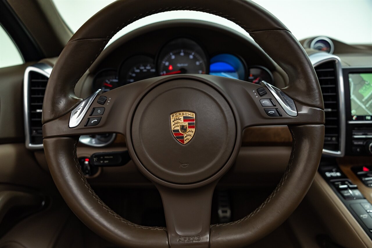 2014 Porsche Cayenne S Hybrid - Photo 21 - Springfield, MO 65802