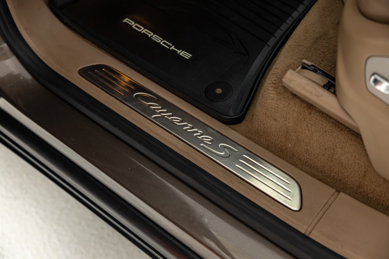 2014 Porsche Cayenne S Hybrid - Photo 57 - Springfield, MO 65802