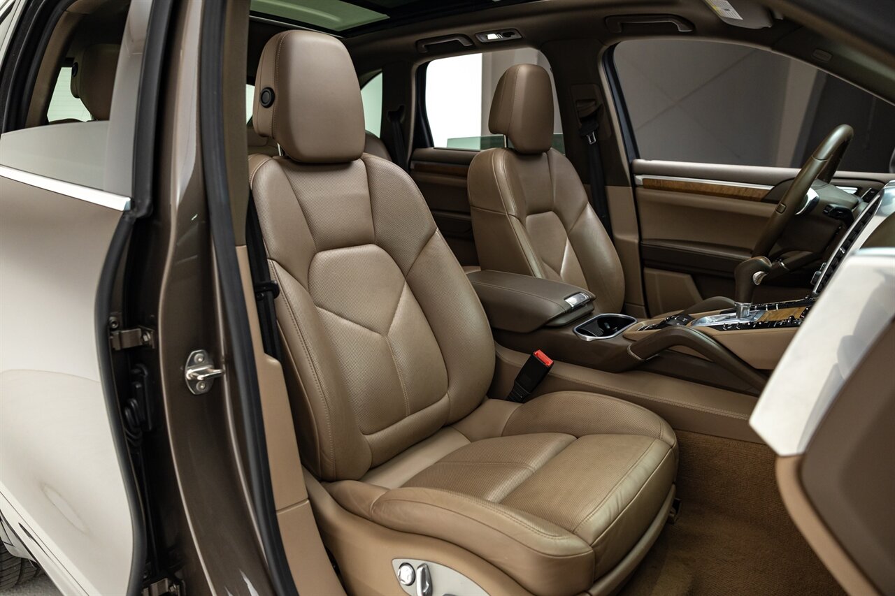 2014 Porsche Cayenne S Hybrid - Photo 37 - Springfield, MO 65802