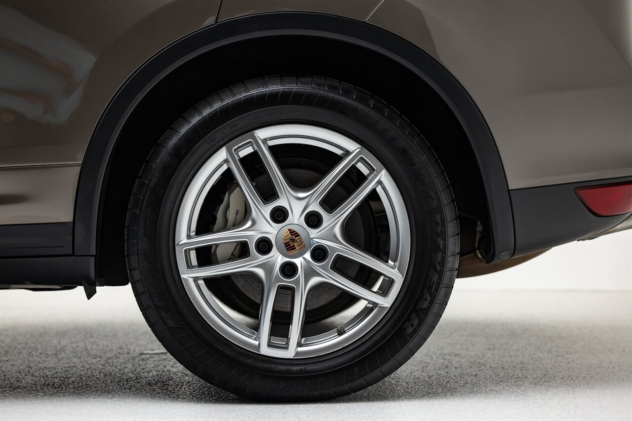 2014 Porsche Cayenne S Hybrid - Photo 20 - Springfield, MO 65802