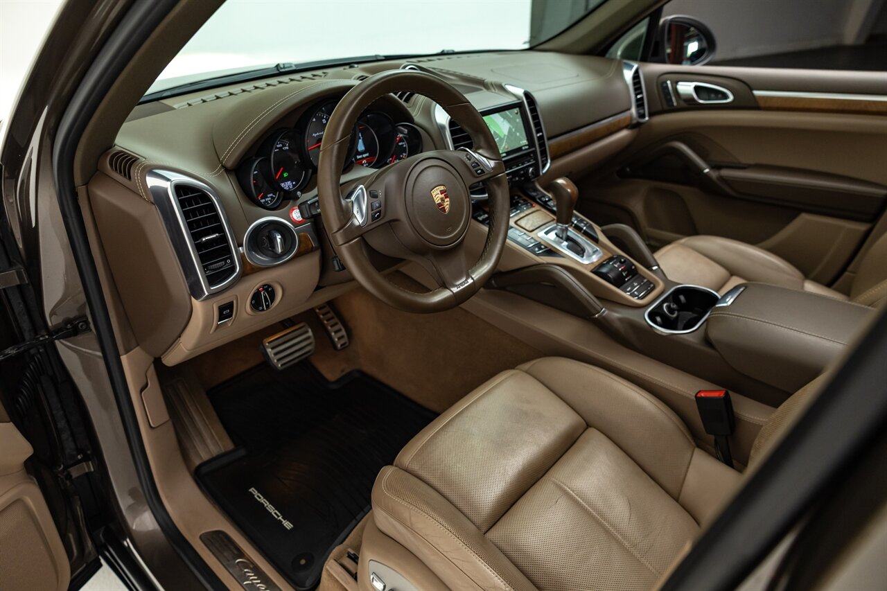 2014 Porsche Cayenne S Hybrid - Photo 25 - Springfield, MO 65802