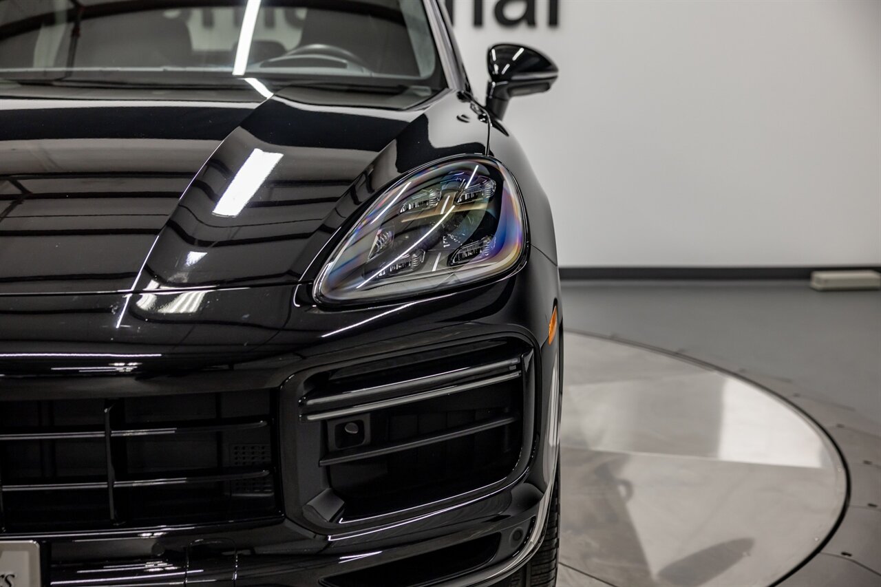 2020 Porsche Cayenne Turbo Coupe   - Photo 13 - Springfield, MO 65802