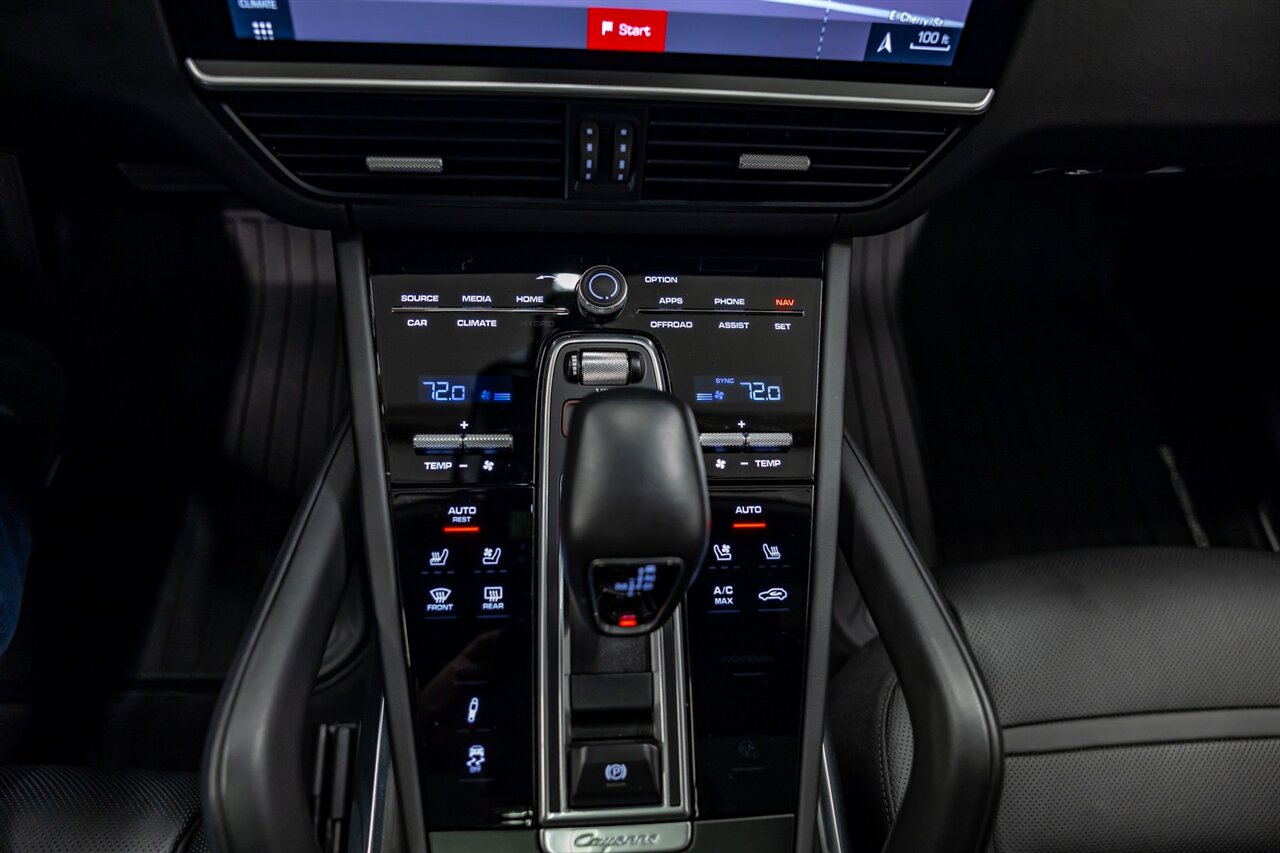 2020 Porsche Cayenne Turbo Coupe   - Photo 32 - Springfield, MO 65802