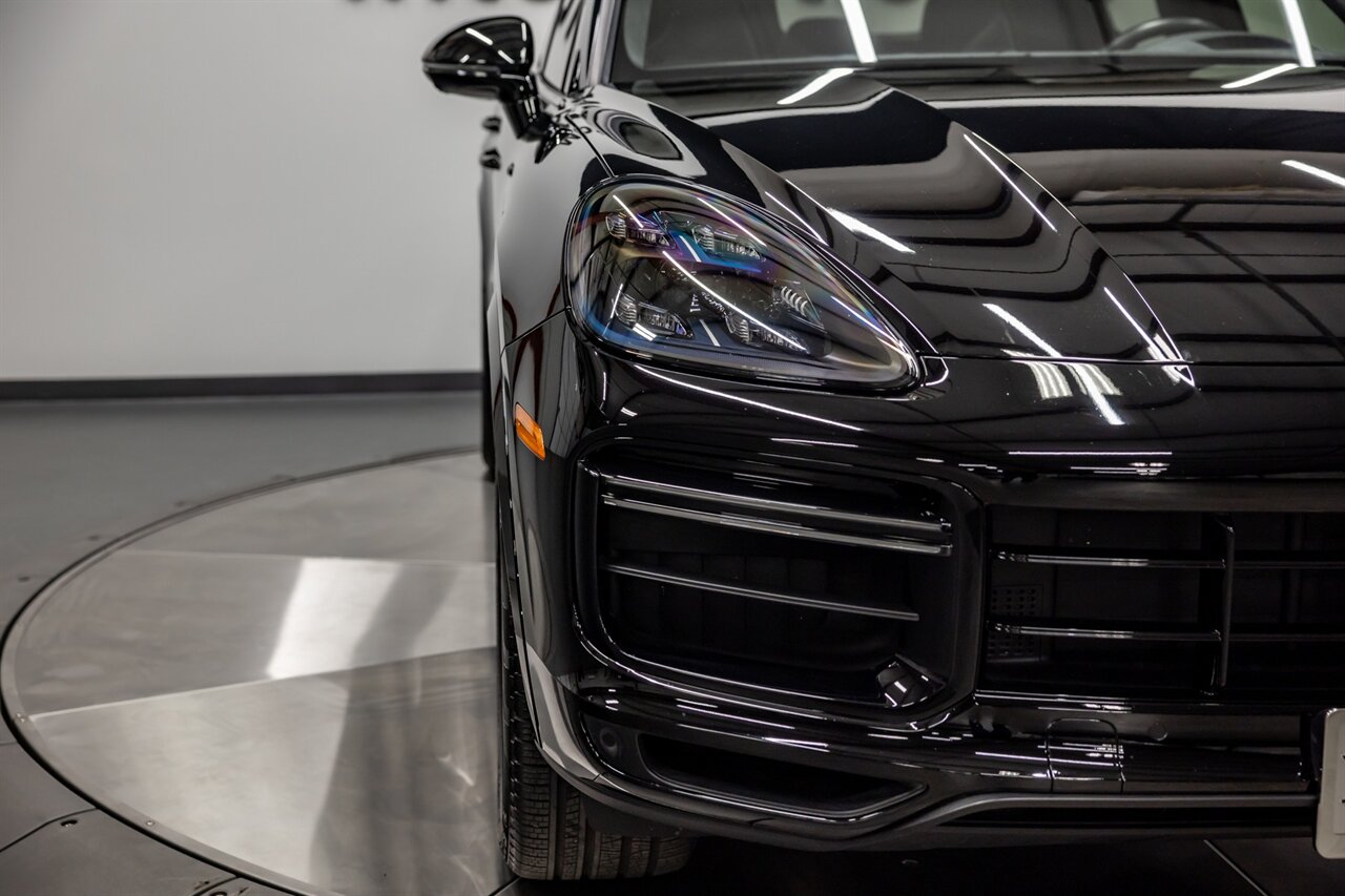 2020 Porsche Cayenne Turbo Coupe   - Photo 11 - Springfield, MO 65802