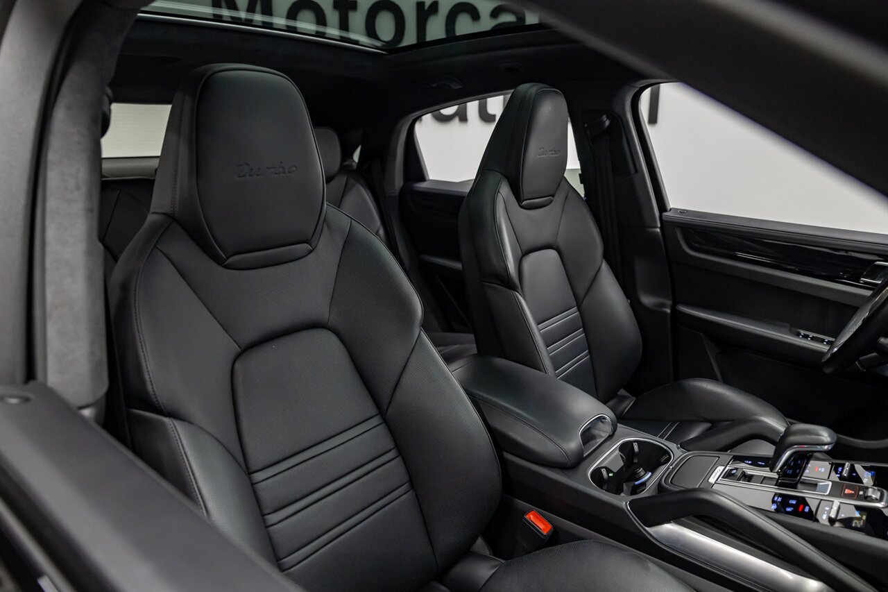 2020 Porsche Cayenne Turbo Coupe   - Photo 63 - Springfield, MO 65802