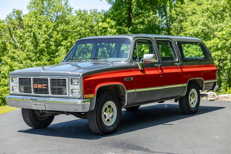 1987 GMC Suburban R2500  
