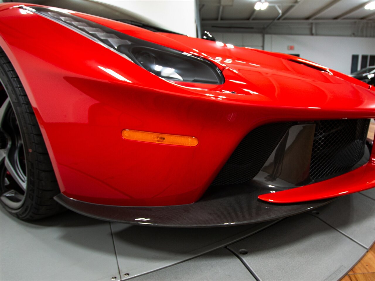 2015 Ferrari LaFerrari   - Photo 28 - Springfield, MO 65802