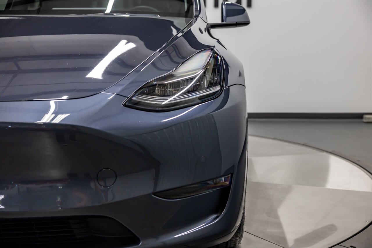 2022 Tesla Model Y Long Range   - Photo 17 - Springfield, MO 65802