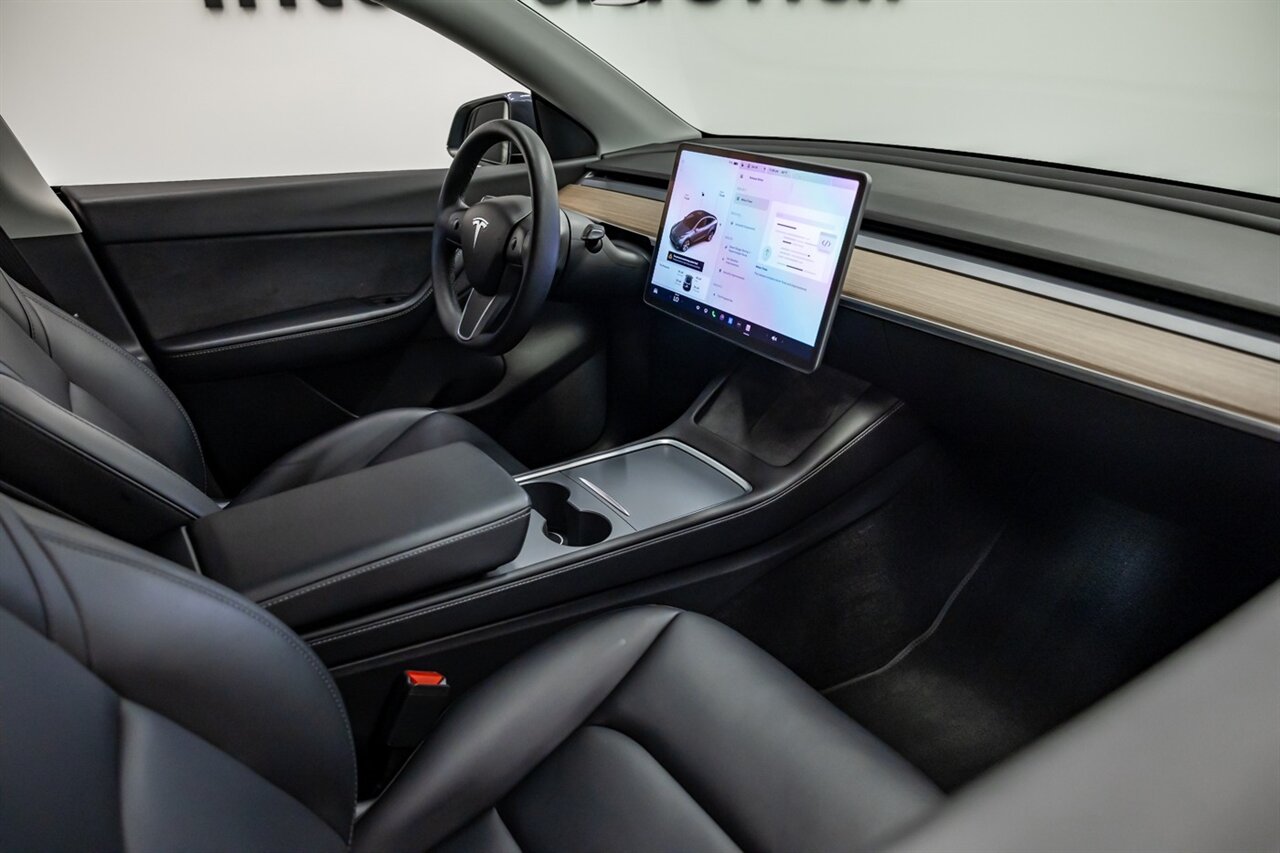 2022 Tesla Model Y Long Range   - Photo 38 - Springfield, MO 65802