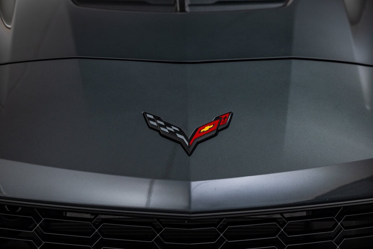 2019 Chevrolet Corvette Z06   - Photo 8 - Springfield, MO 65802