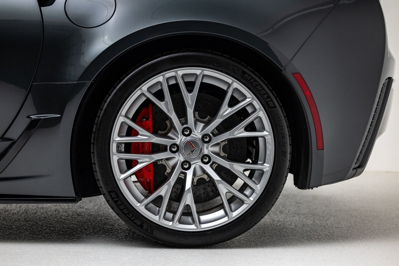 2019 Chevrolet Corvette Z06   - Photo 15 - Springfield, MO 65802