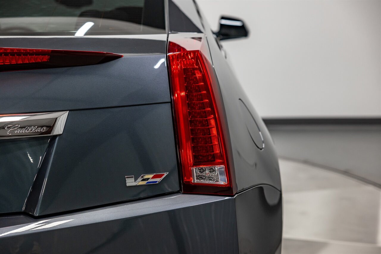 2011 Cadillac CTS-V   - Photo 23 - Springfield, MO 65802