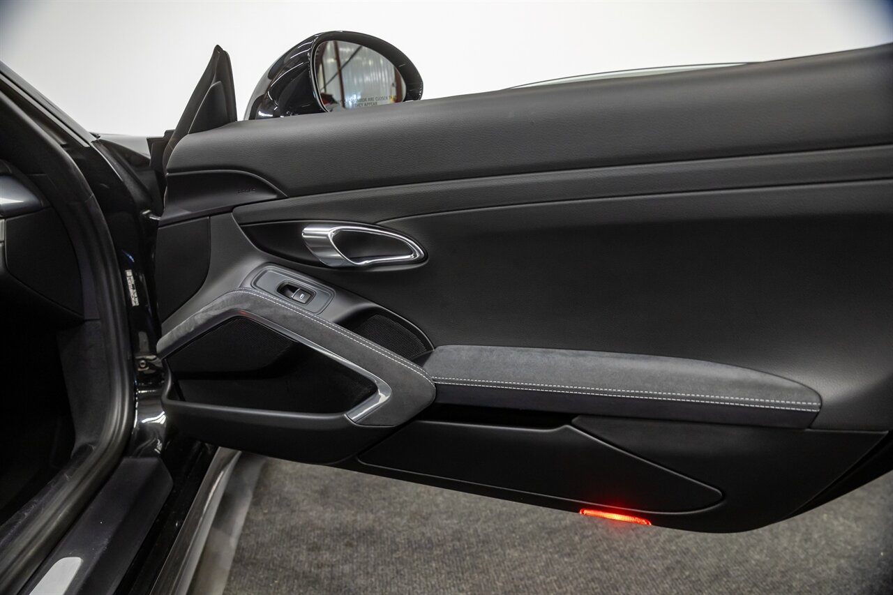 2015 Porsche 911 GT3   - Photo 46 - Springfield, MO 65802