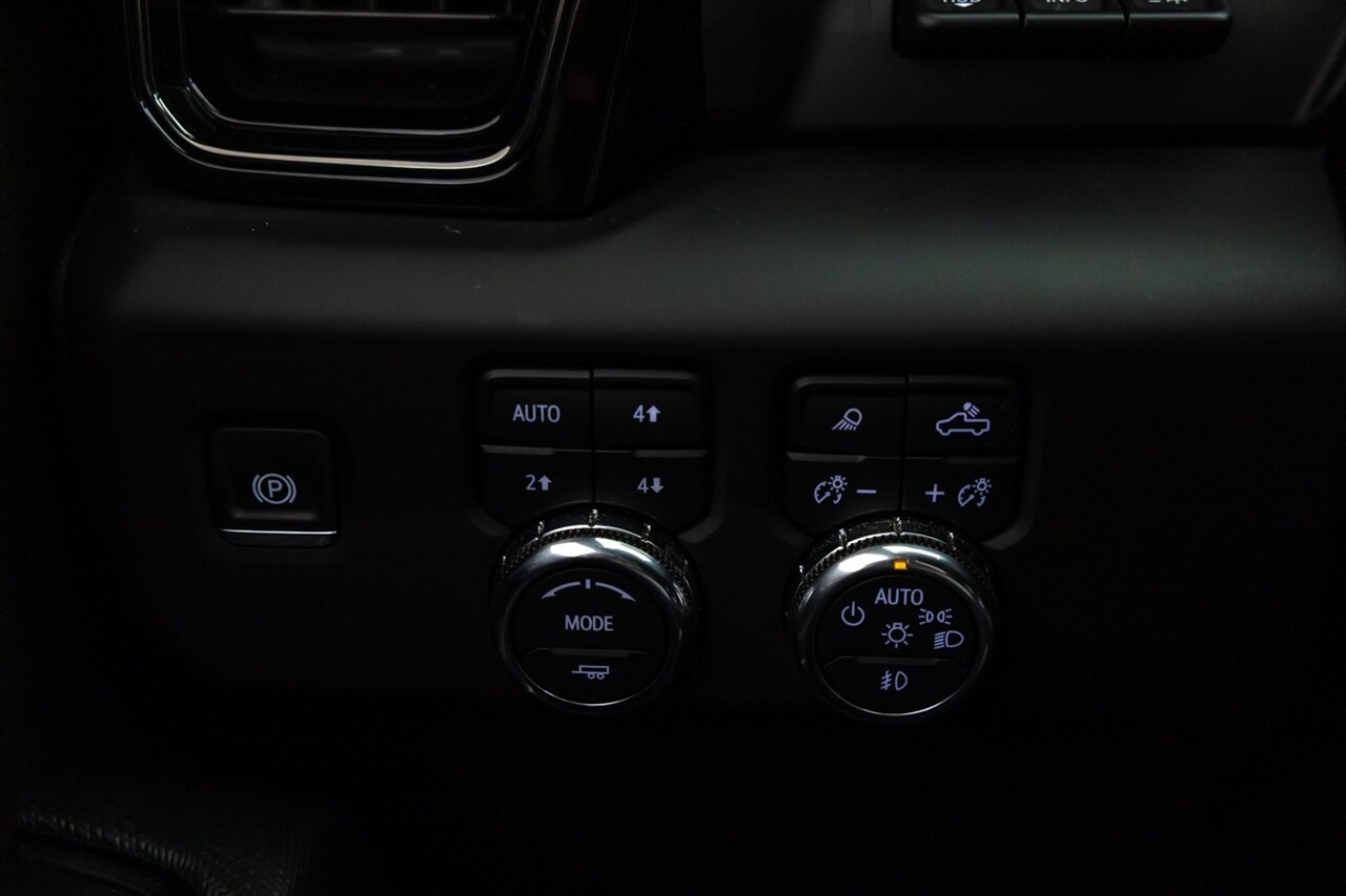 2025 GMC Sierra 2500HD AT4X   - Photo 55 - Springfield, MO 65802