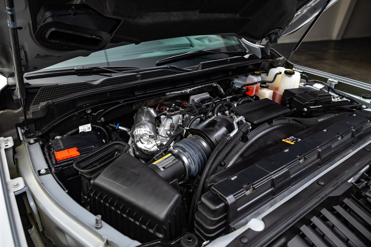 2025 GMC Sierra 2500HD AT4X   - Photo 48 - Springfield, MO 65802