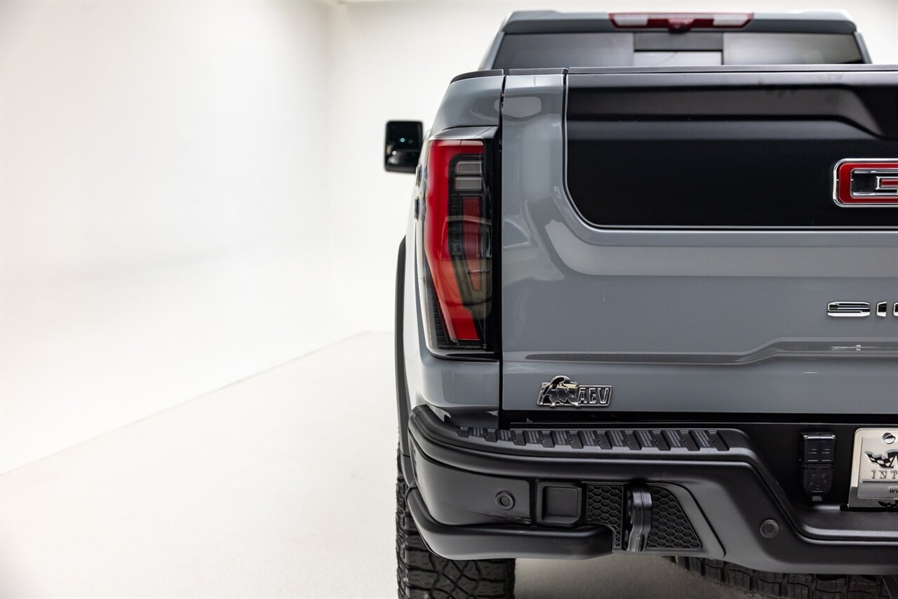 2025 GMC Sierra 2500HD AT4X   - Photo 26 - Springfield, MO 65802