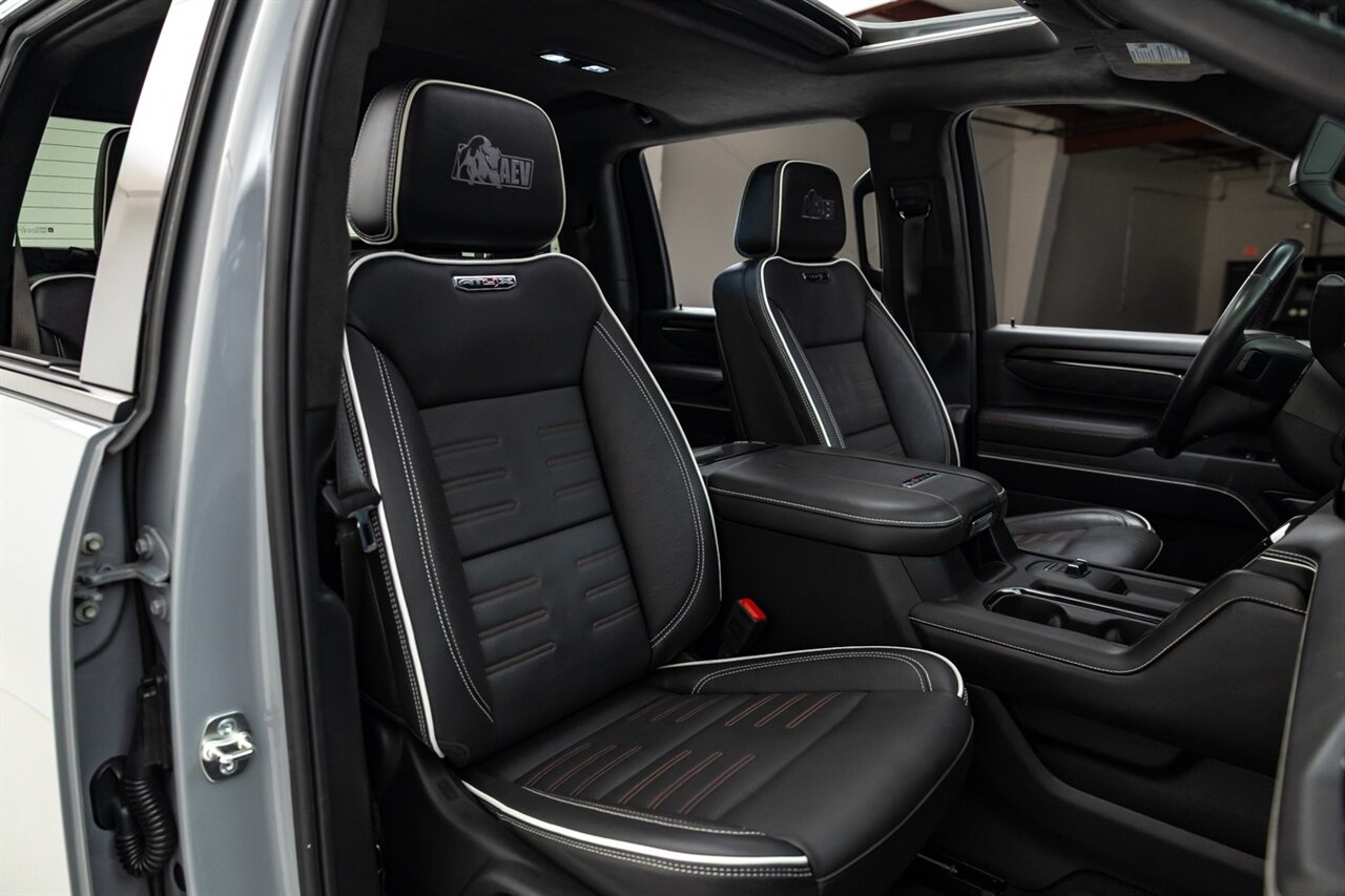 2025 GMC Sierra 2500HD AT4X   - Photo 39 - Springfield, MO 65802