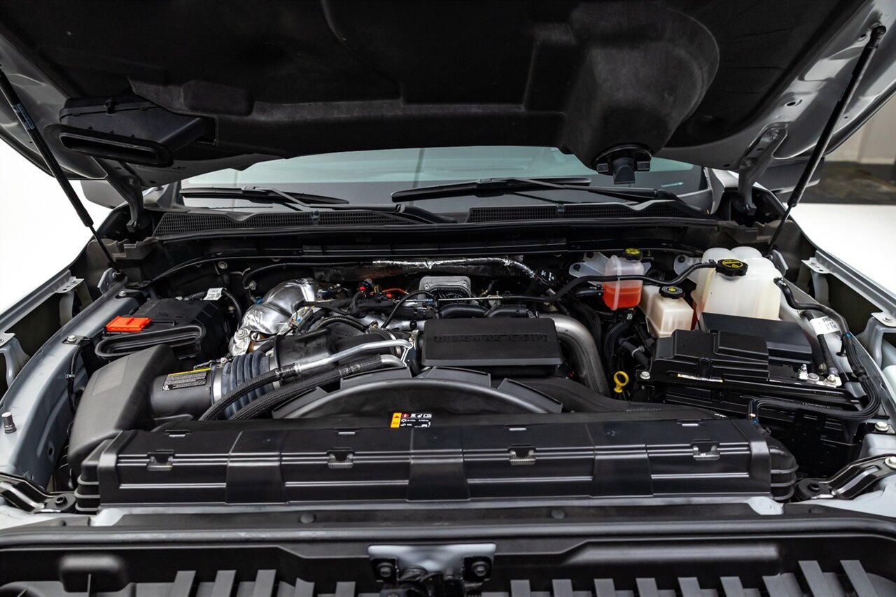 2025 GMC Sierra 2500HD AT4X   - Photo 46 - Springfield, MO 65802