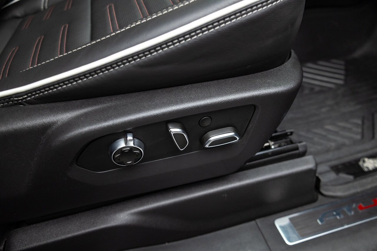 2025 GMC Sierra 2500HD AT4X   - Photo 71 - Springfield, MO 65802