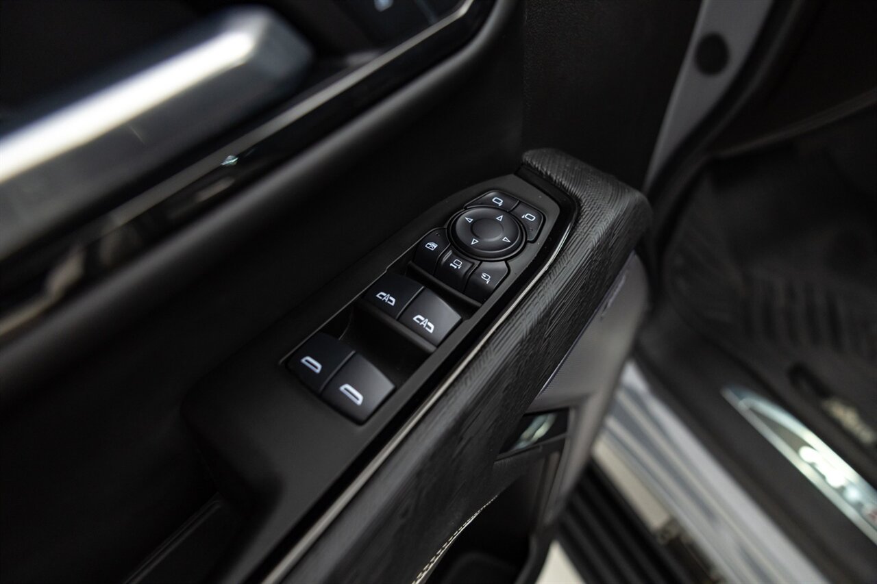 2025 GMC Sierra 2500HD AT4X   - Photo 60 - Springfield, MO 65802