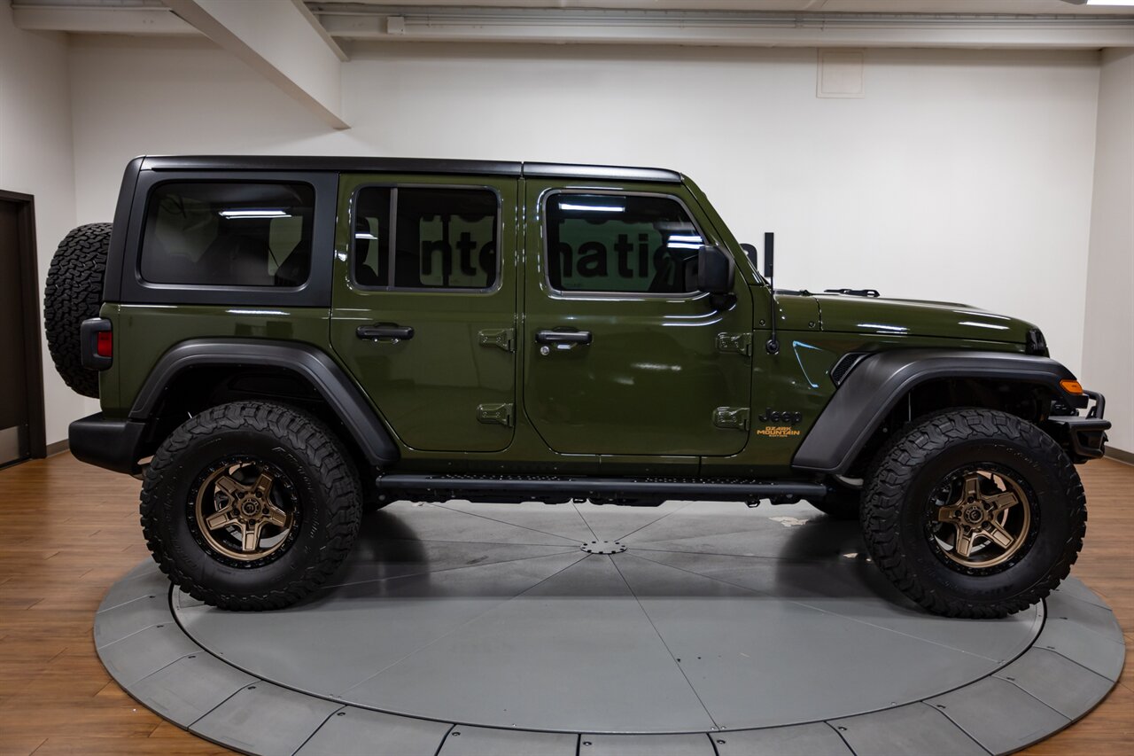 2021 Jeep Wrangler Unlimited Sport   - Photo 10 - Springfield, MO 65802